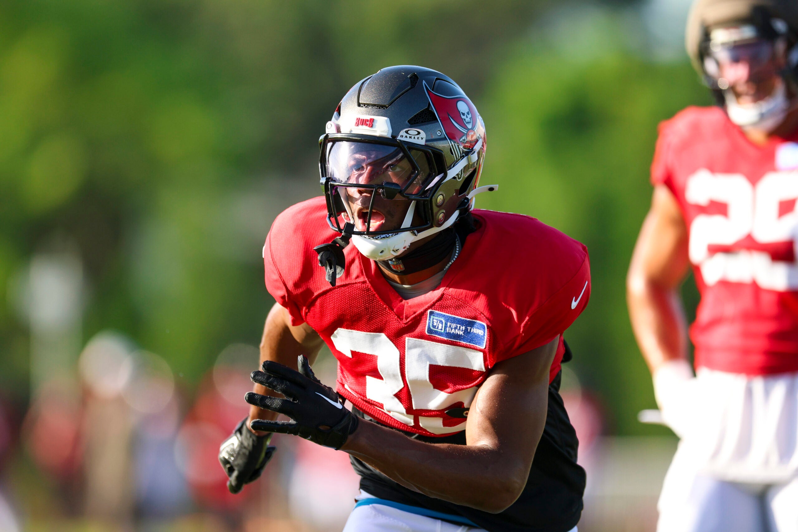 2026-08-07T140319Z_1426235887_MT1USATODAY29534959_RTRMADP_3_NFL-TAMPA-BAY-BUCCANEERS-TRAINING-CAMP-scaled.jpg