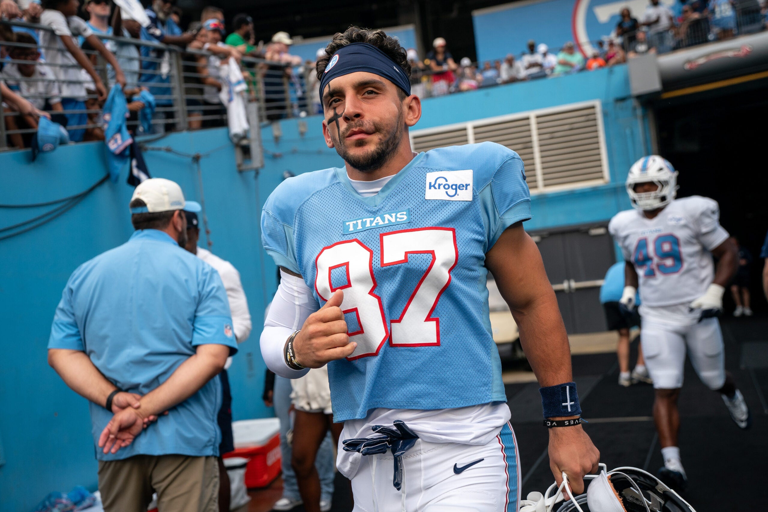 2026-08-08T003455Z_1590269364_MT1USATODAY29539172_RTRMADP_3_TENNESSEE-TITANS-WIDE-RECEIVER-XAVIER-RESTREPO-87-HEADS-TO-scaled.jpg
