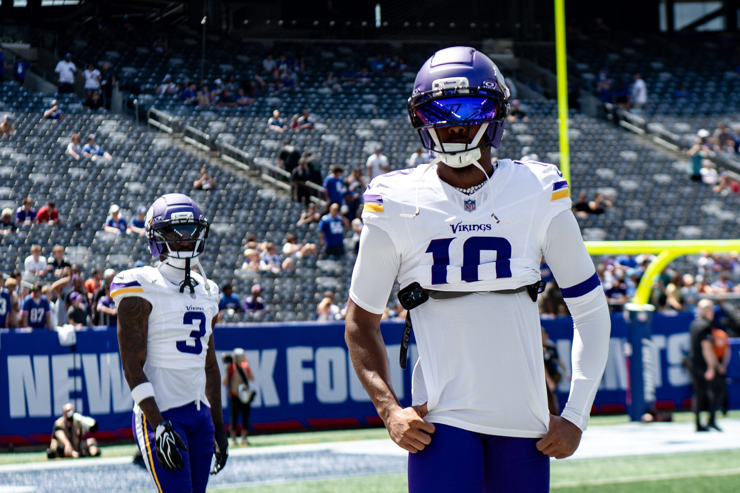 Aug 15, 2026; East Rutherford, New Jersey, USA; Minnesota Vikings wide receiver Justin Jefferson (18) warms up before a game against the New York Giants at MetLife Stadium.