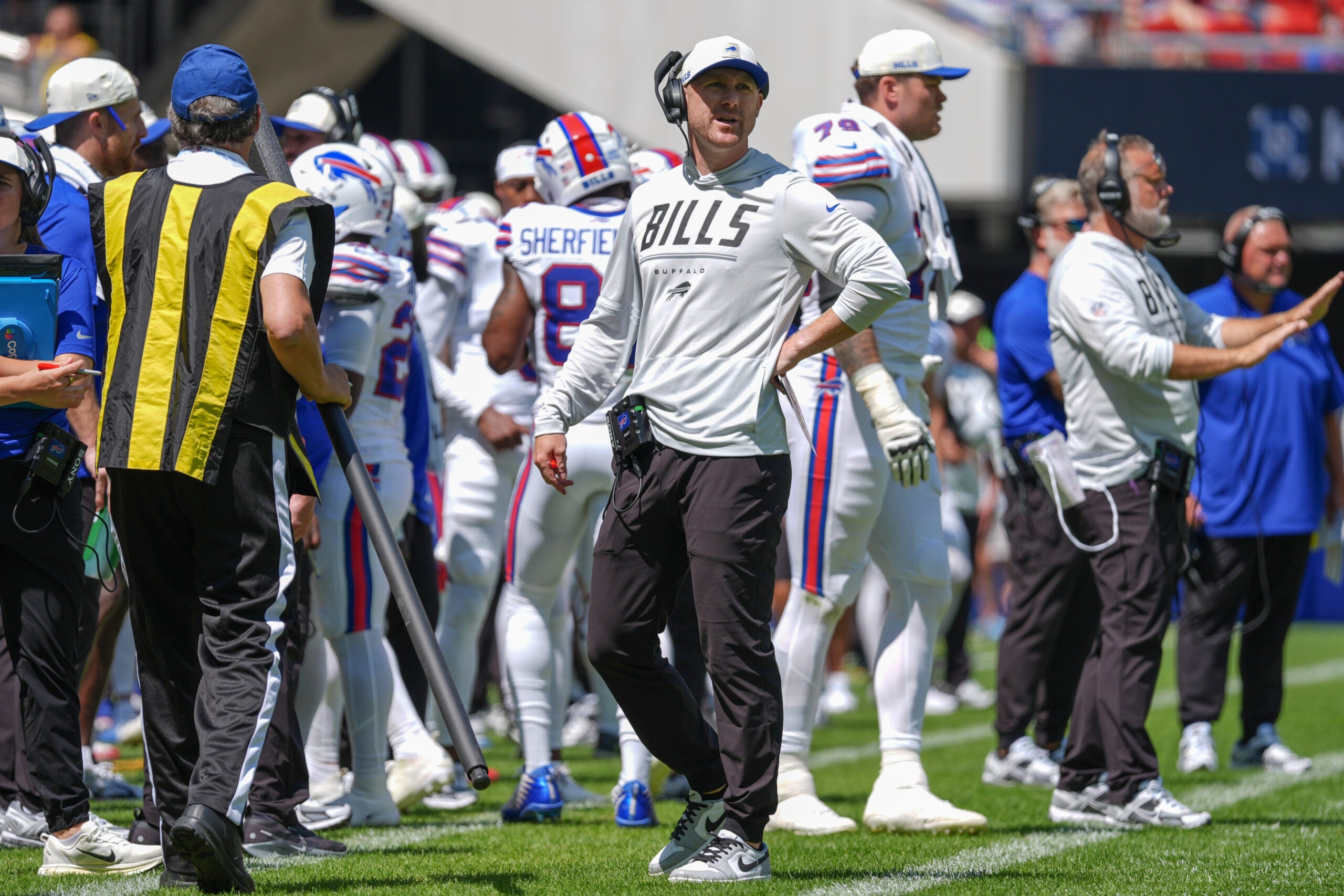 Bills HC Joe Brady has a great opportunity to mightily help out his team for 2026 as they head into the preseason finale against the Pittsburgh Steelers.