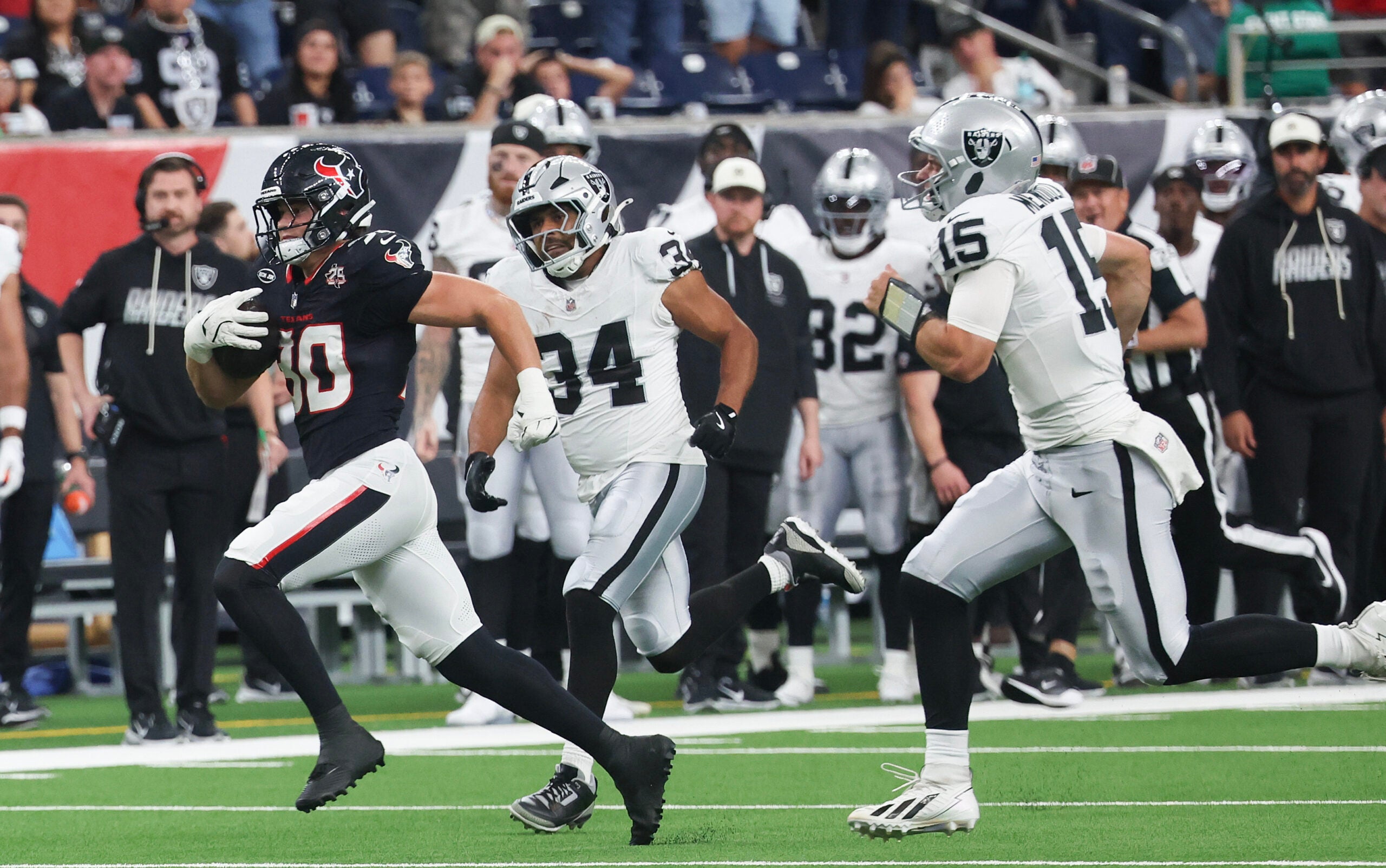 Las Vegas Raiders quarterback Fernando Mendoza preseason game vs. Houston Texans pick six interception