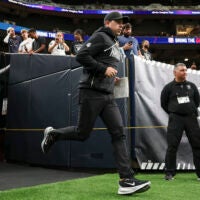 Las Vegas Raiders head coach Klint Kubiak Ashton Jeanty