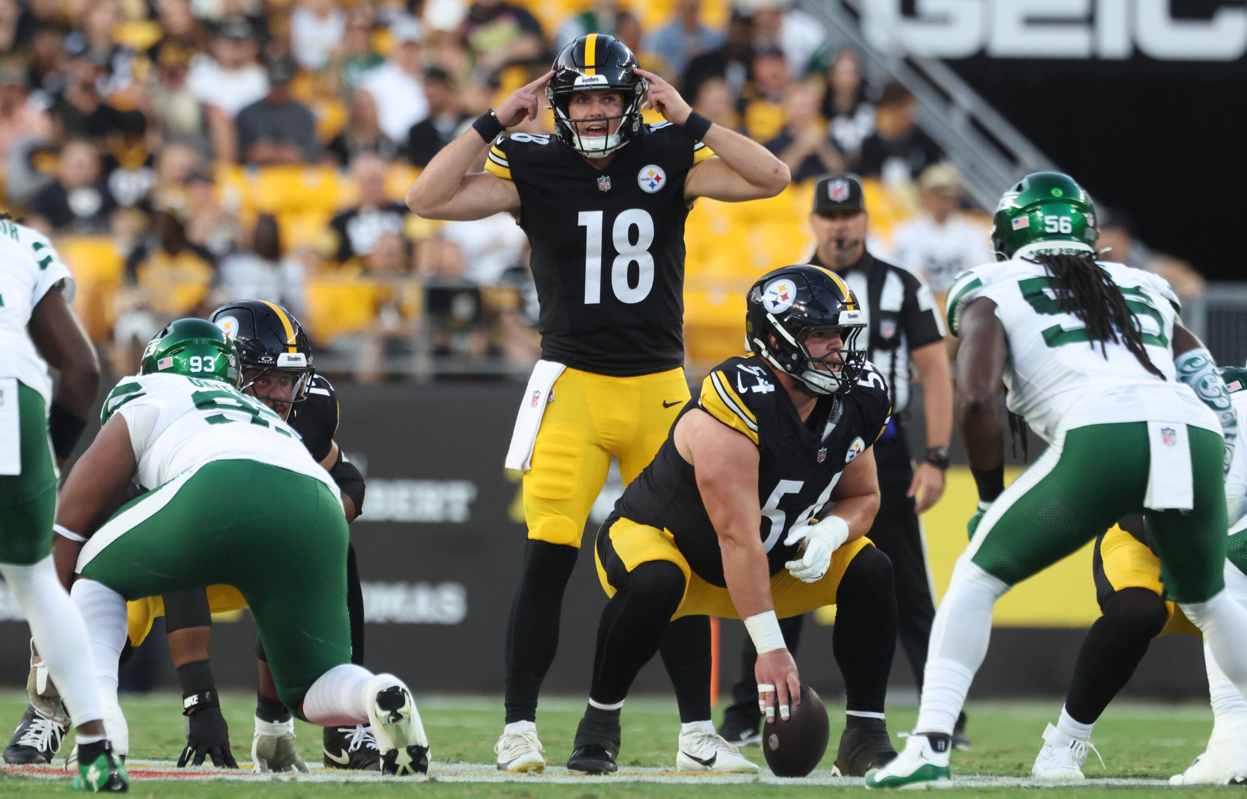 Aug 21, 2026; Pittsburgh, Pennsylvania, USA; Pittsburgh Steelers quarterback Will Howard (18) calls an audible at the line of scrimmage against the New York Jets during the second quarter at Acrisure Stadium.