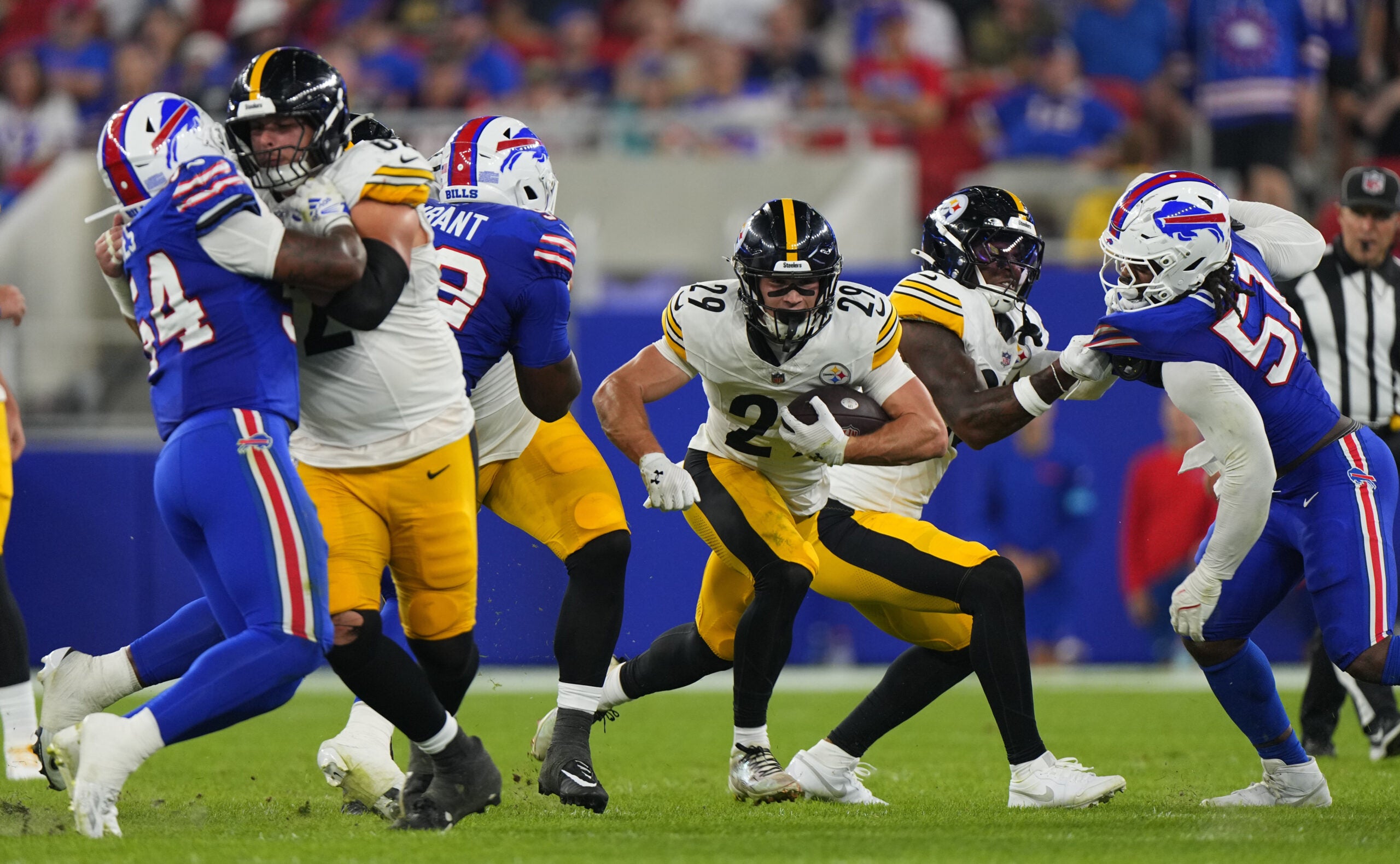 2026-08-28T061924Z_334037208_MT1USATODAY29678058_RTRMADP_3_NFL-PITTSBURGH-STEELERS-AT-BUFFALO-BILLS-scaled.jpg