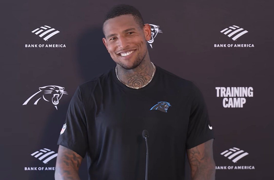 Carolina Panthers tight end Darren Waller speaks with reporters following Monday's practice.