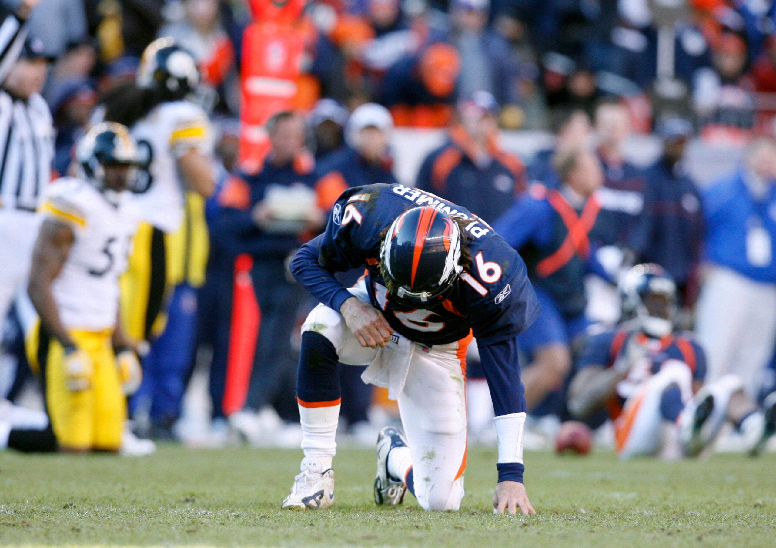 2006-01-23T064729Z_1617602661_MT1USATODAY2104346_RTRMADP_3_USA-TODAY-SPORTS-ARCHIVE-scaled.jpg