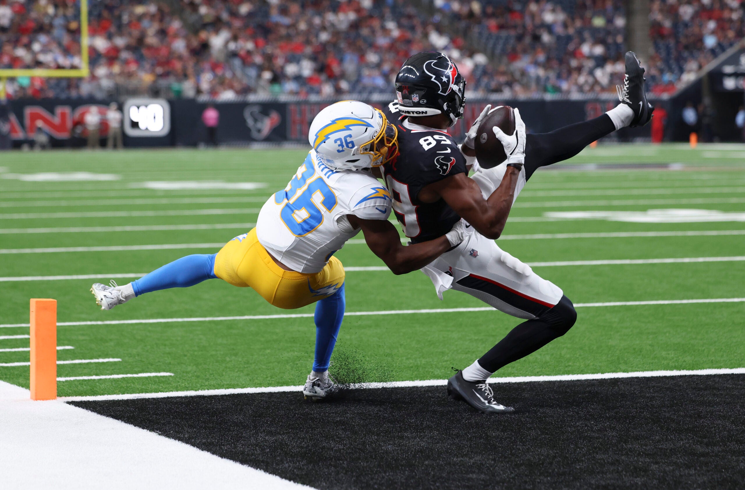 Undrafted CB Avery Smith gets added to the Seahawks secondary via trade.