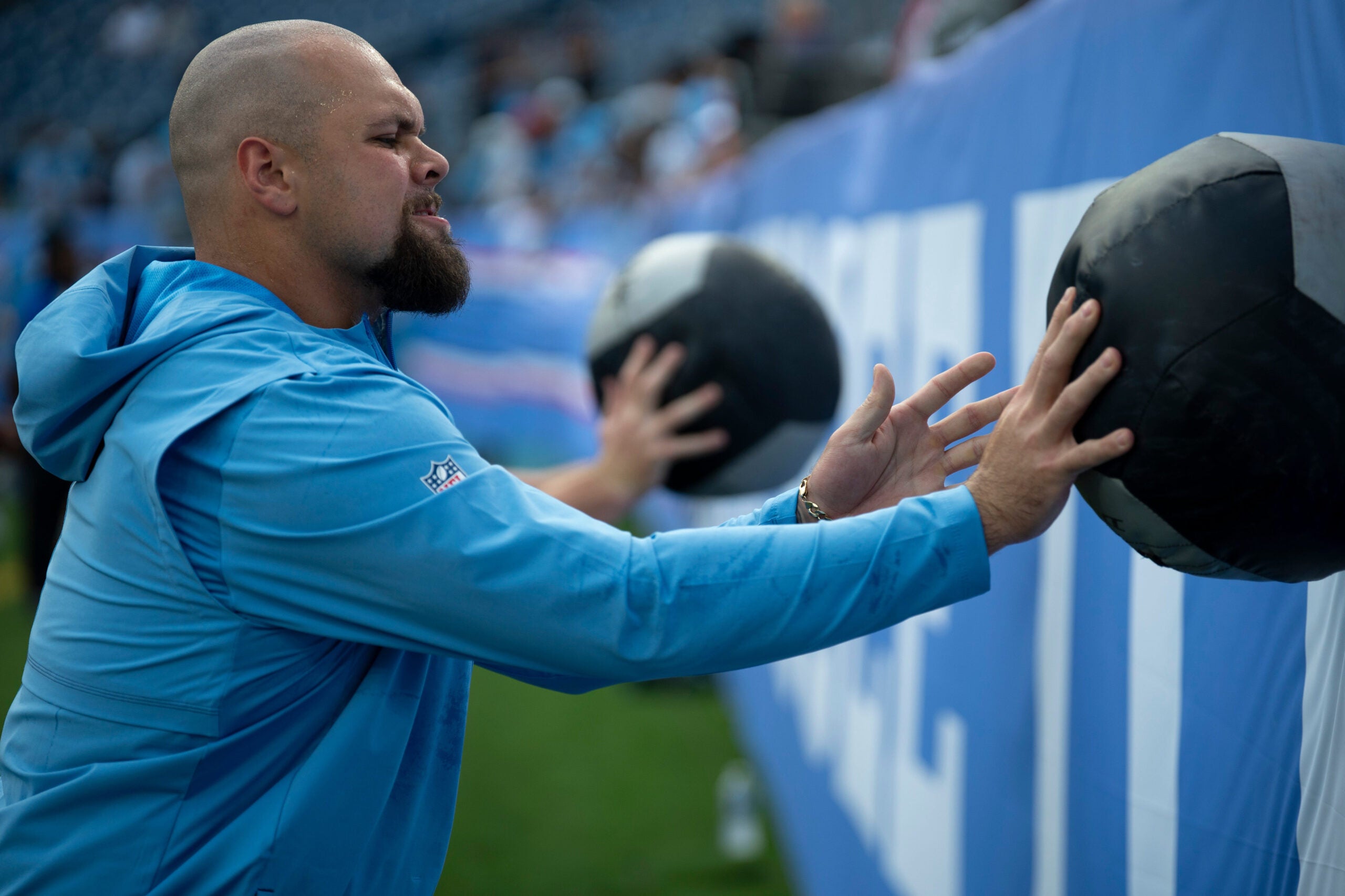 Tennessee Titans Fernando Carmona JC Latham