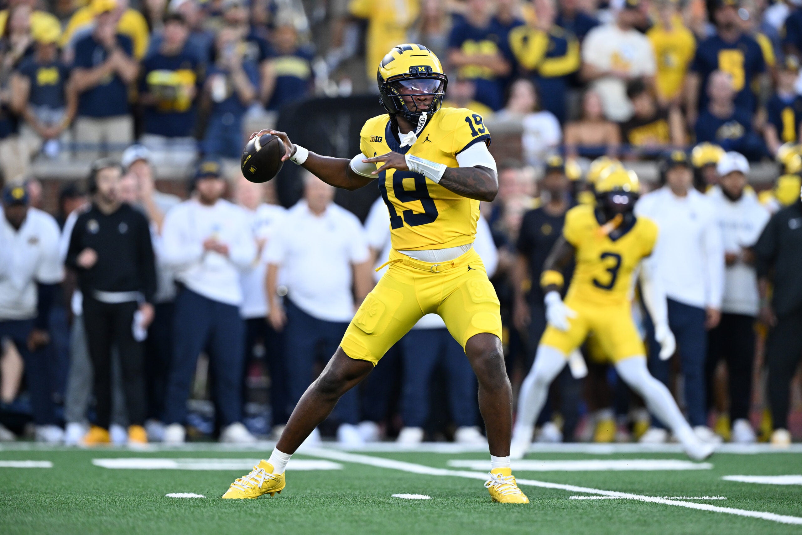 Sep 5, 2026; Ann Arbor, Michigan, USA; Michigan quarterback Bryce Underwood (19) throws a pass against Western Michigan in the first quarter at Michigan Stadium.