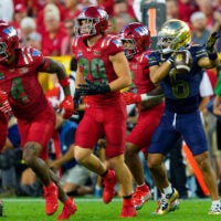 Notre Dame wide receiver Jordan Faison (6) celebrates getting a first down during the first half of a NCAA football game against Wisconsin at Lambeau Field on Sunday, Sept. 6, 2026, in Green Bay, WI.