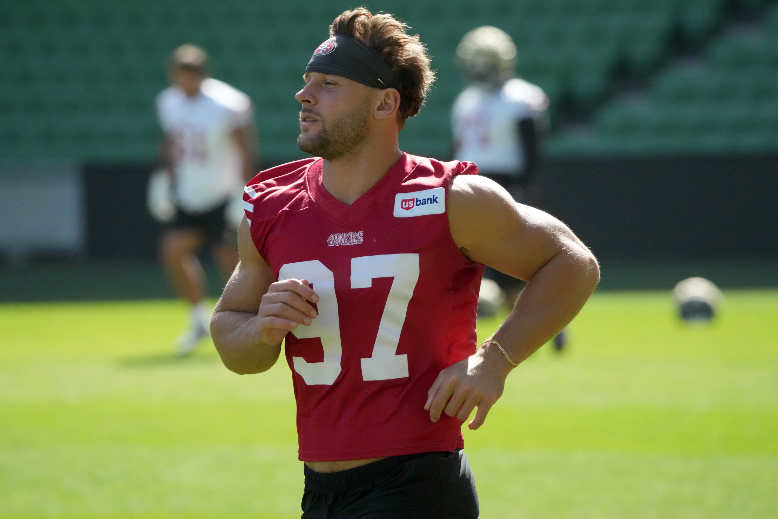 San Francisco 49ers DE Nick Bosa is expected to miss multiple weeks after pulling his calf in practice.