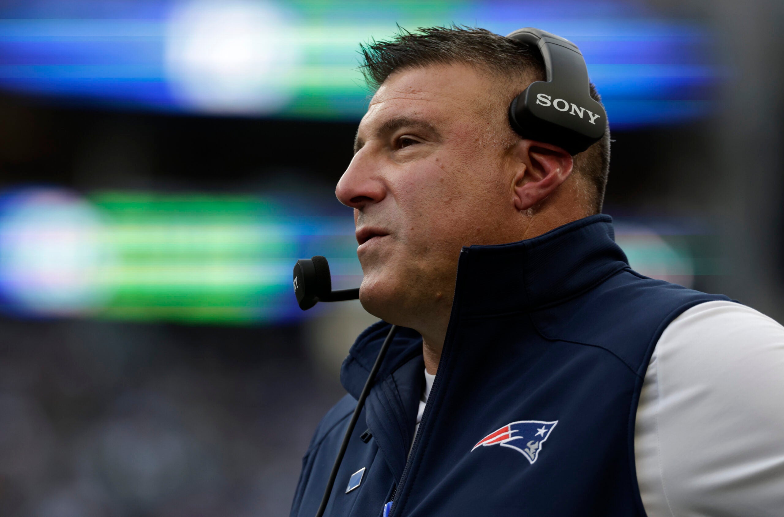 Mike Vrabel made it very clear that Drake Maye can't make the mistakes he made against the Seahawks.