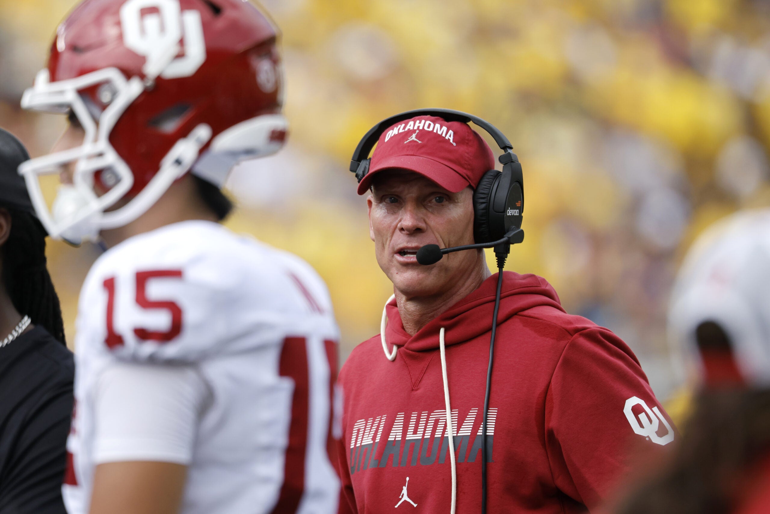Oklahoma Sooners head coach Brent Venables