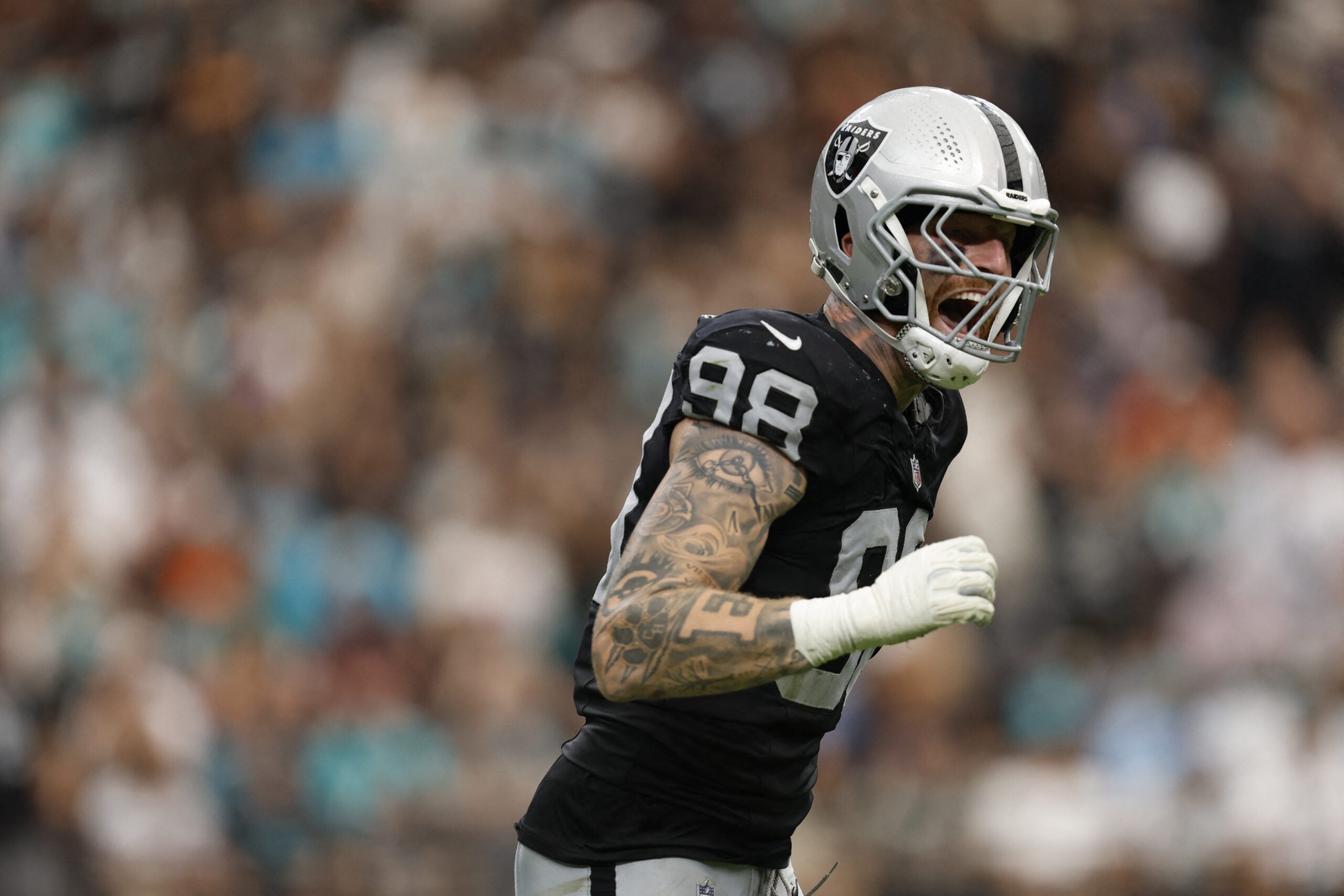 Las Vegas Raiders defensive end Maxx Crosby