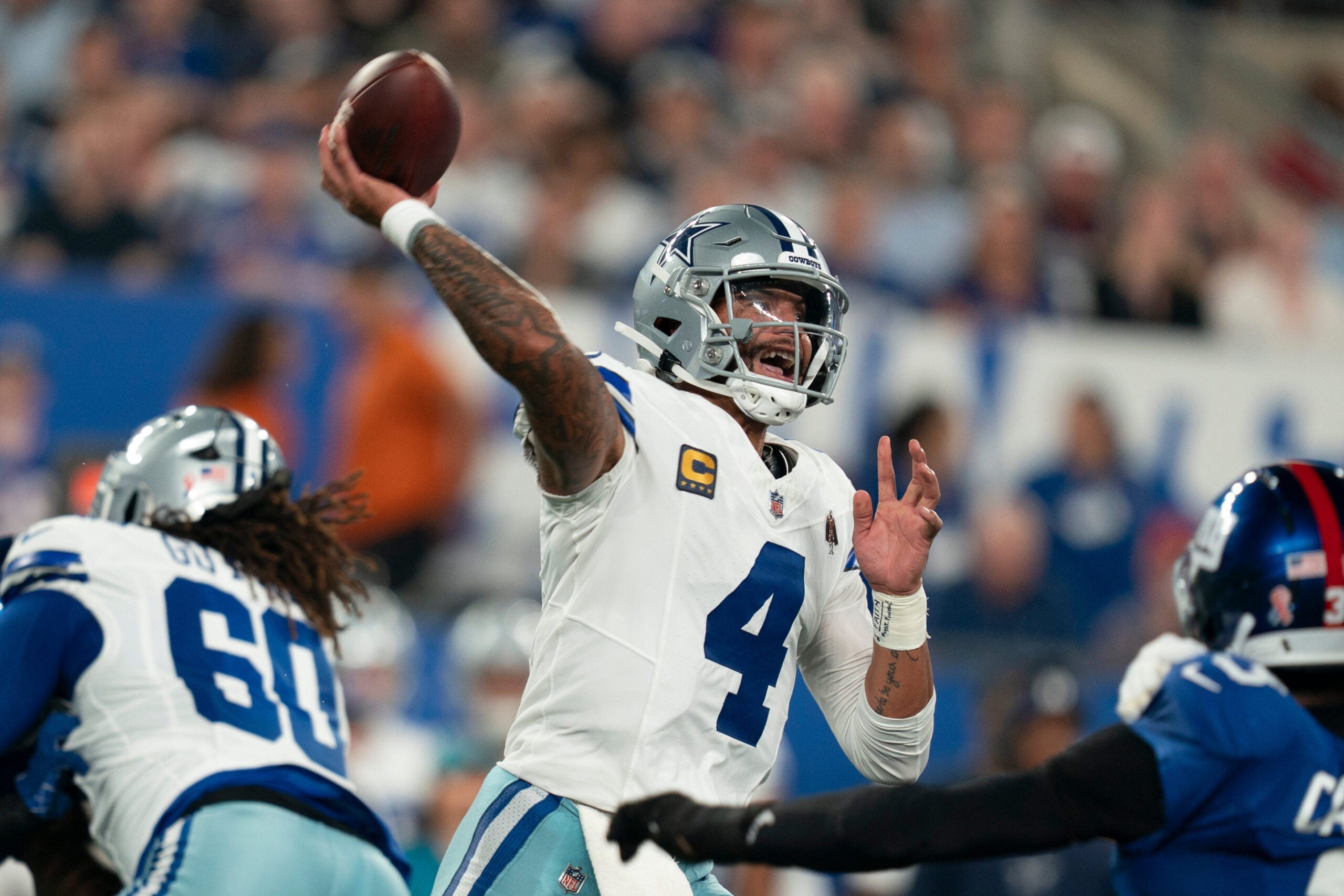 2026-09-14T013044Z_696116844_MT1USATODAY29817223_RTRMADP_3_DALLAS-COWBOYS-QUARTERBACK-DAK-PRESCOTT-4-THROWS-A-PASS-scaled.jpg