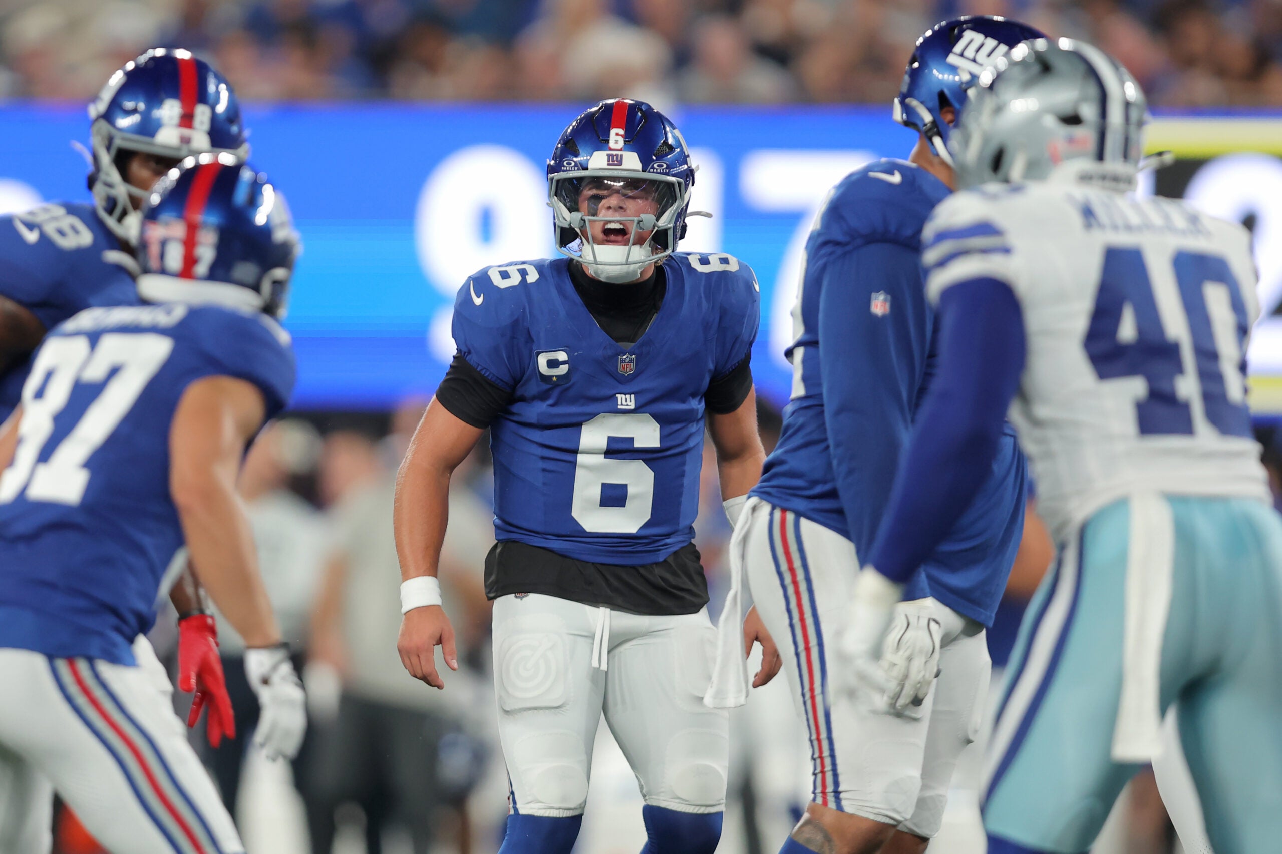 2026-09-14T194145Z_1501980021_MT1USATODAY29821038_RTRMADP_3_NFL-DALLAS-COWBOYS-AT-NEW-YORK-GIANTS-scaled.jpg