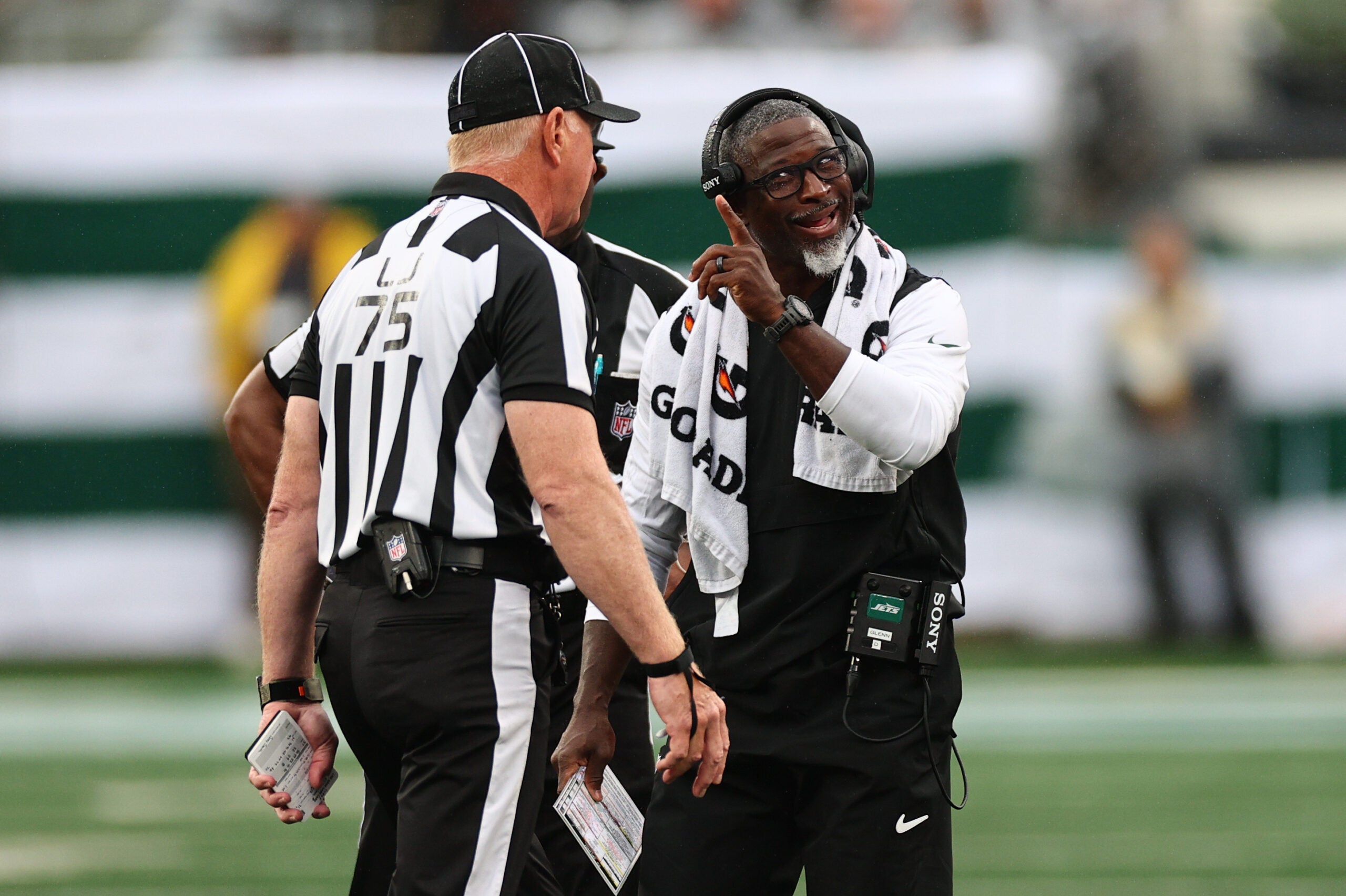 The New York Jets made the wrong kind of history in their 20-17 loss to the Green Bay Packers.