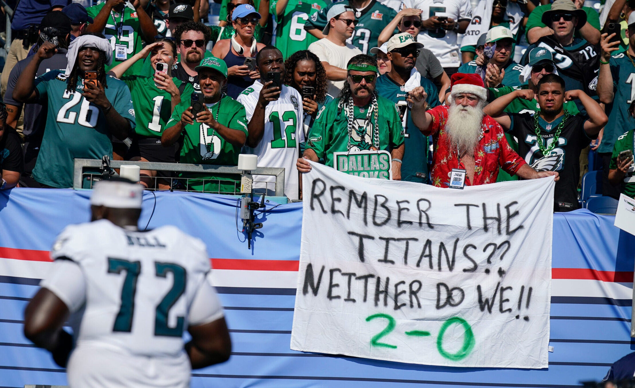 Tennessee Titans Philadelphia Eagles fans Nashville