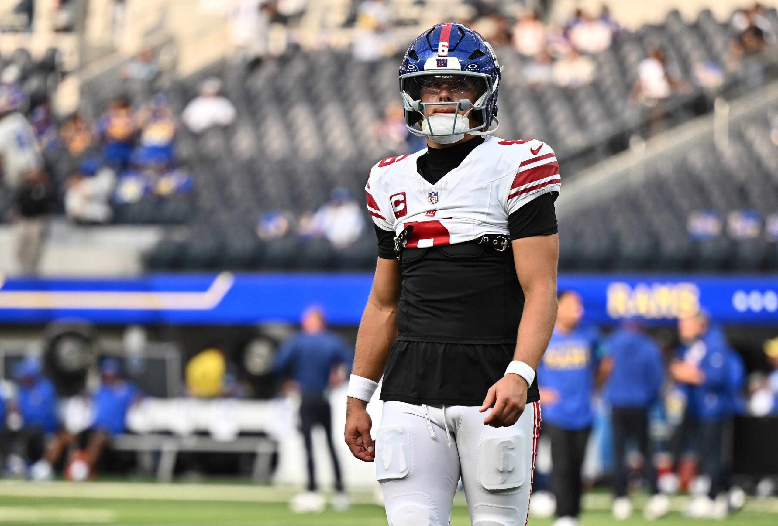 Sep 21, 2026; Inglewood, California, USA; New York Giants quarterback Jaxson Dart (6) warms up before a game agaimst the Los Angeles Rams at SoFi Stadium.
