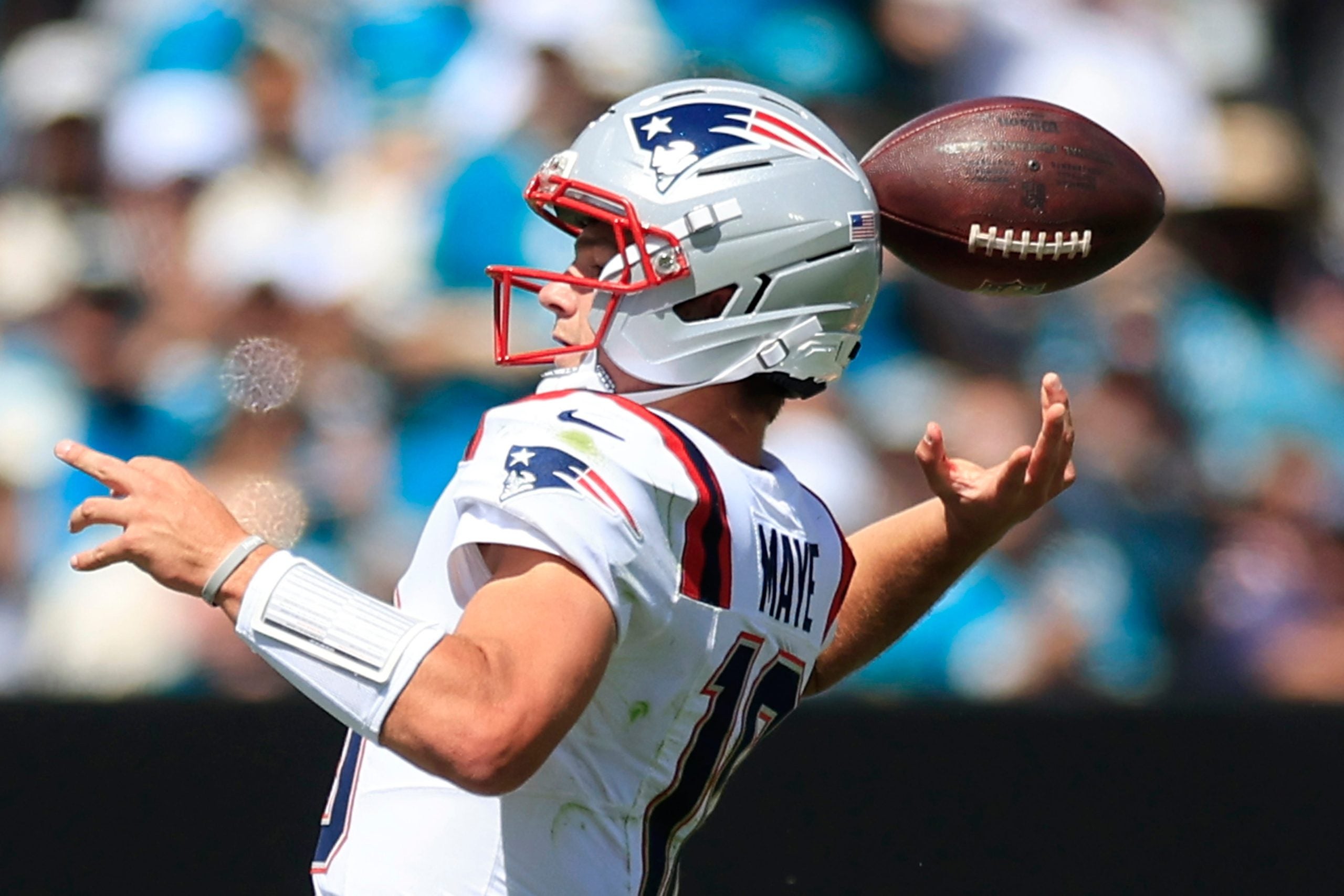 New England Patriots quarterback Drake Maye (10) loses the ball on a fumble turnover during the first quarter of an NFL football matchup at EverBank Stadium on Sunday, Sept. 27, 2026, in Jacksonville, Fla. The Jaguars defeated the Patriots 35-6.