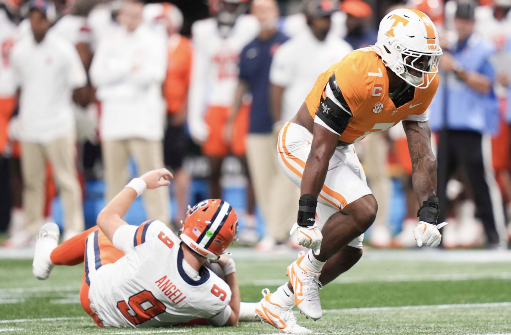 'The room erupted' - Insider reveals how Josh Heupel announced Arion Carter would be the lone captain against Furman and it'll give you chills