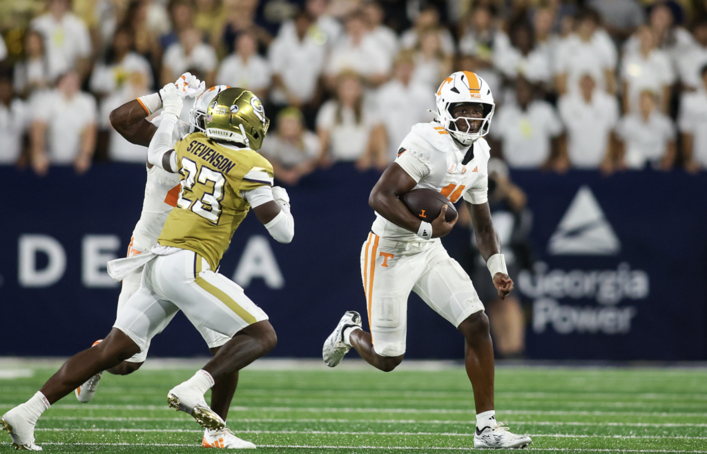 One AP Top 25 voter doesn't have Tennessee ranked after blowout win over Georgia Tech, and his ballot has some other bizarre choices