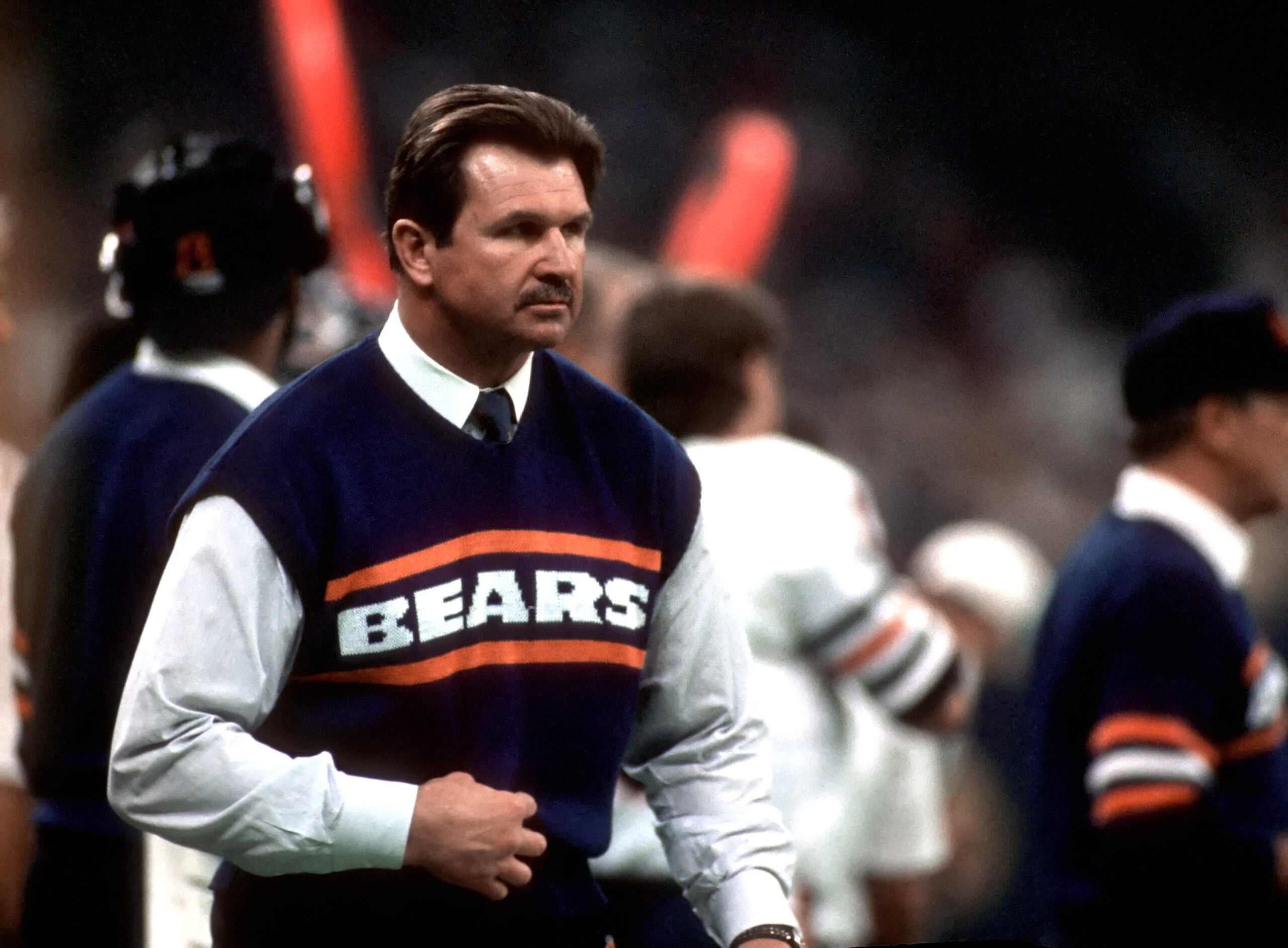 Jan 26, 1986; New Orleans, LA, USA; FILE PHOTO; Chicago Bears head coach Mike Ditka on the sidelines against the New England Patriots during Super Bowl XX at the Superdome. The Bears defeated the Patriots 46-10.