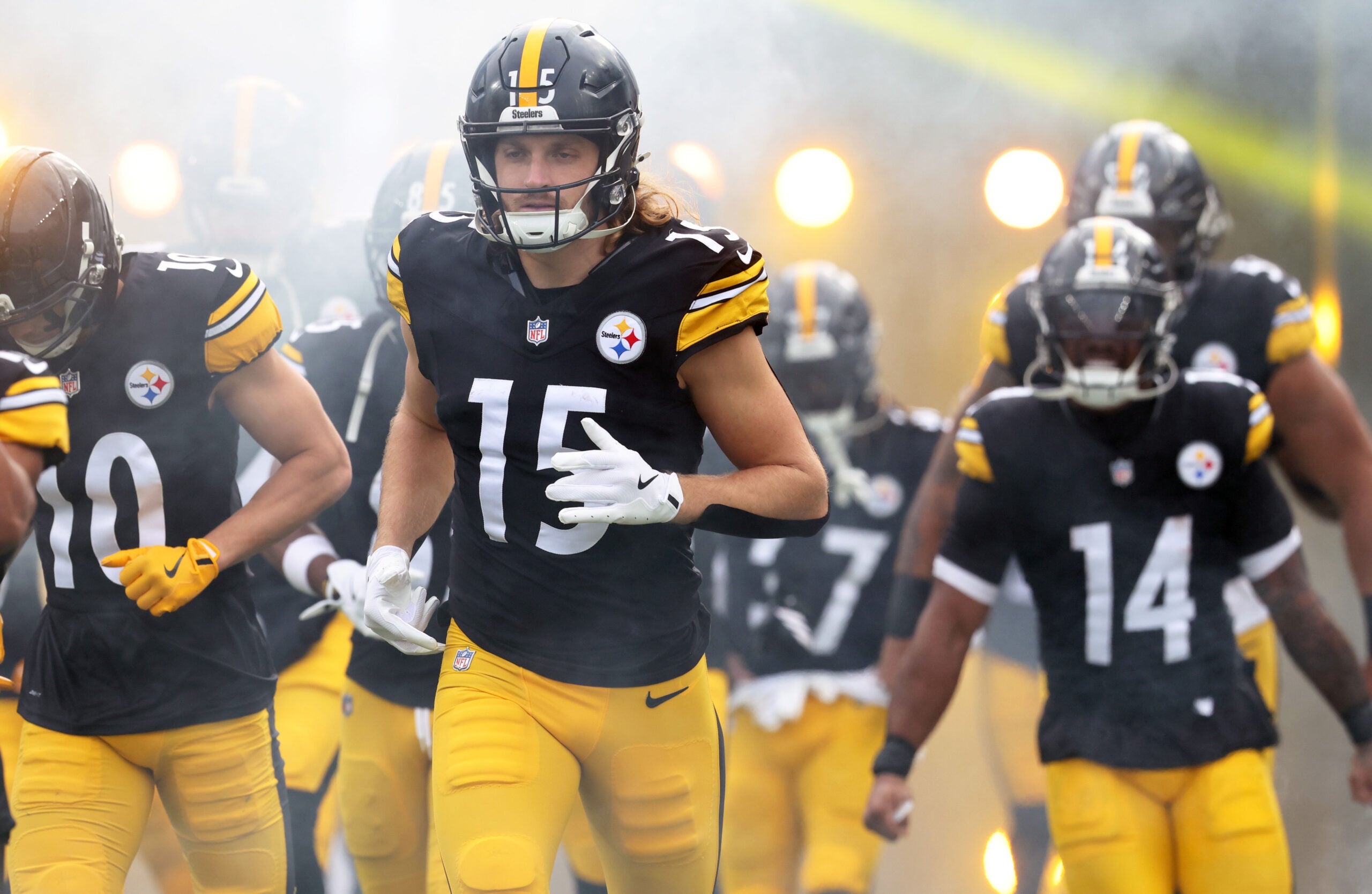 Nov 2, 2025; Pittsburgh, Pennsylvania, USA; Pittsburgh Steelers wide receiver Ben Skowronek (15) takes the field against the Indianapolis Colts at Acrisure Stadium.