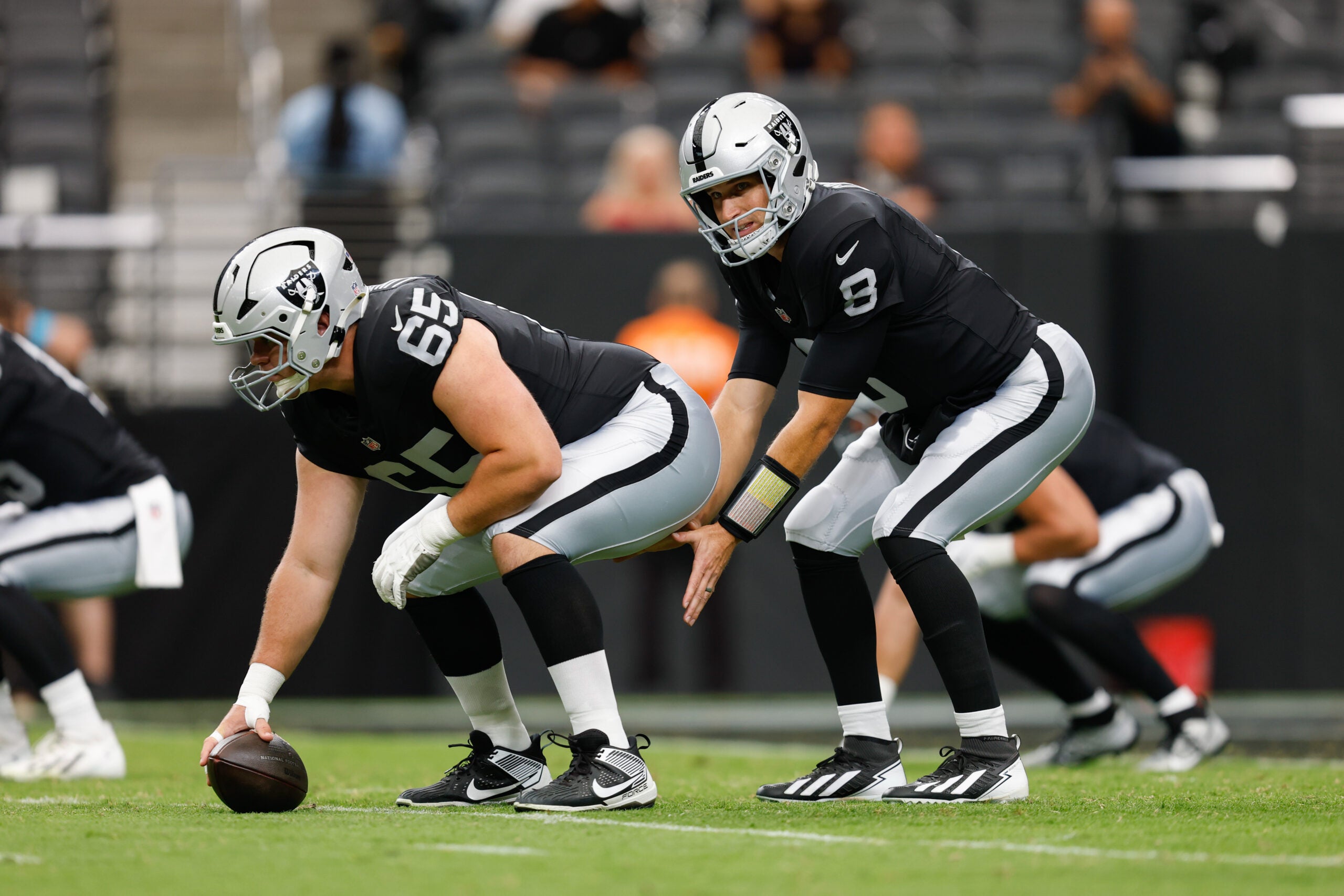 Las Vegas Raiders quarterback Kirk Cousins center Tyler Linderbaum