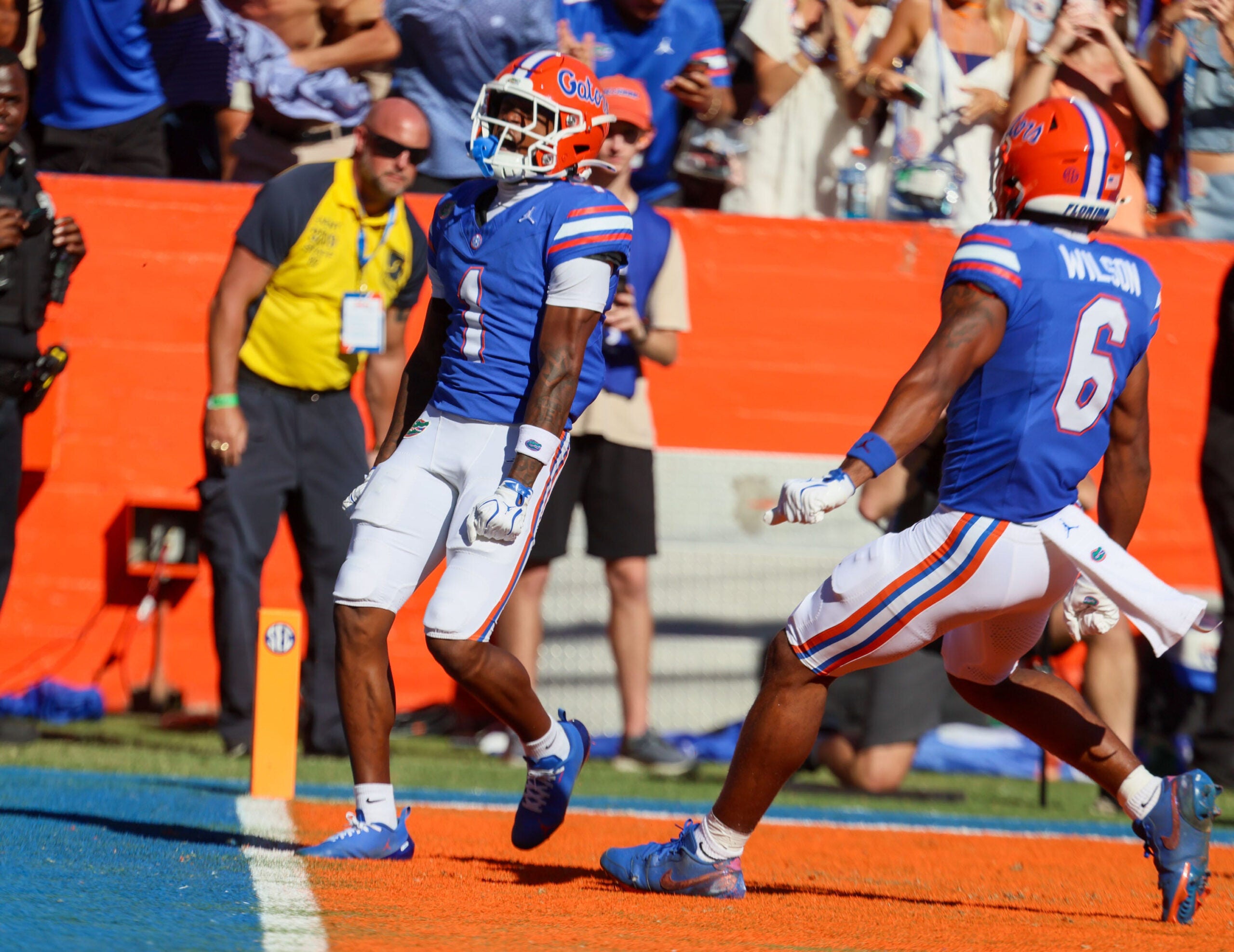 Florida wide receiver Vernell Brown III (1) celebrates a run during the first half an NCAA football game against Mississippi at Steve Spurrier Field at Ben Hill Griffin Stadium in Gainesville, FL on Saturday, September 26, 2026.