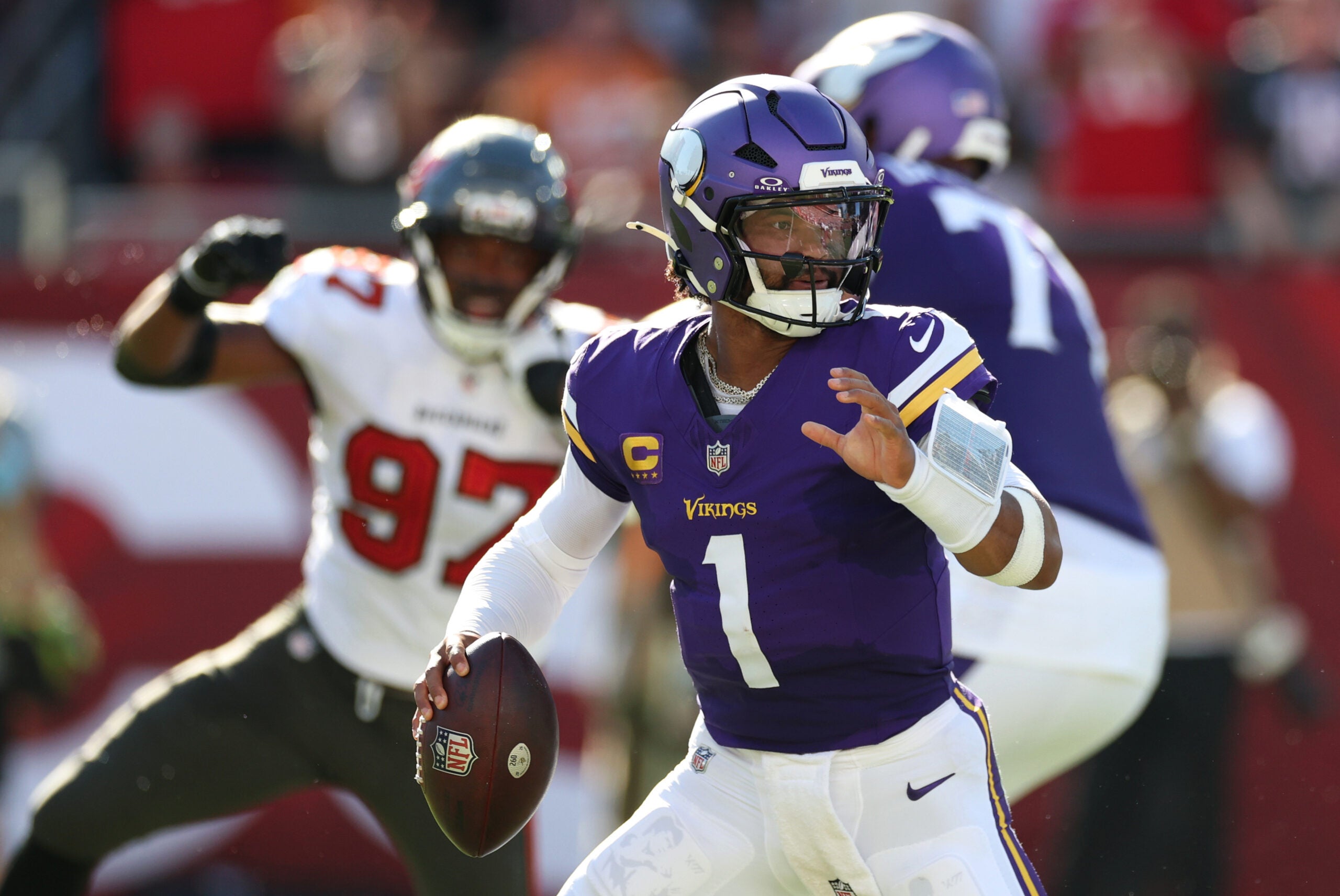 Sep 27, 2026; Tampa, Florida, USA; Minnesota Vikings quarterback Kyler Murray (1) passes the ball against the Tampa Bay Buccaneers during the second quarter at Raymond James Stadium.