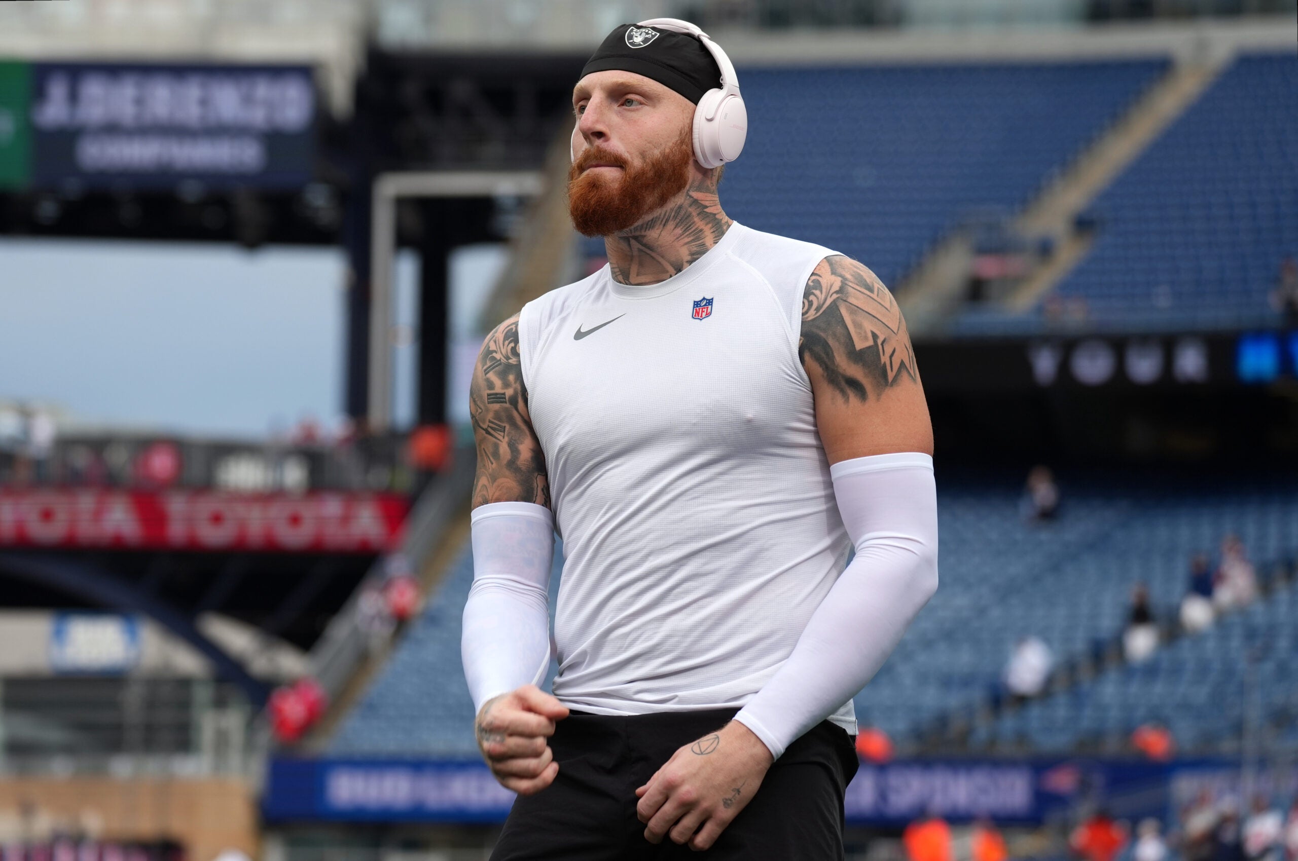 Las Vegas Raiders DE Maxx Crosby has to be regretting a decision he made that just costs him a ton of money