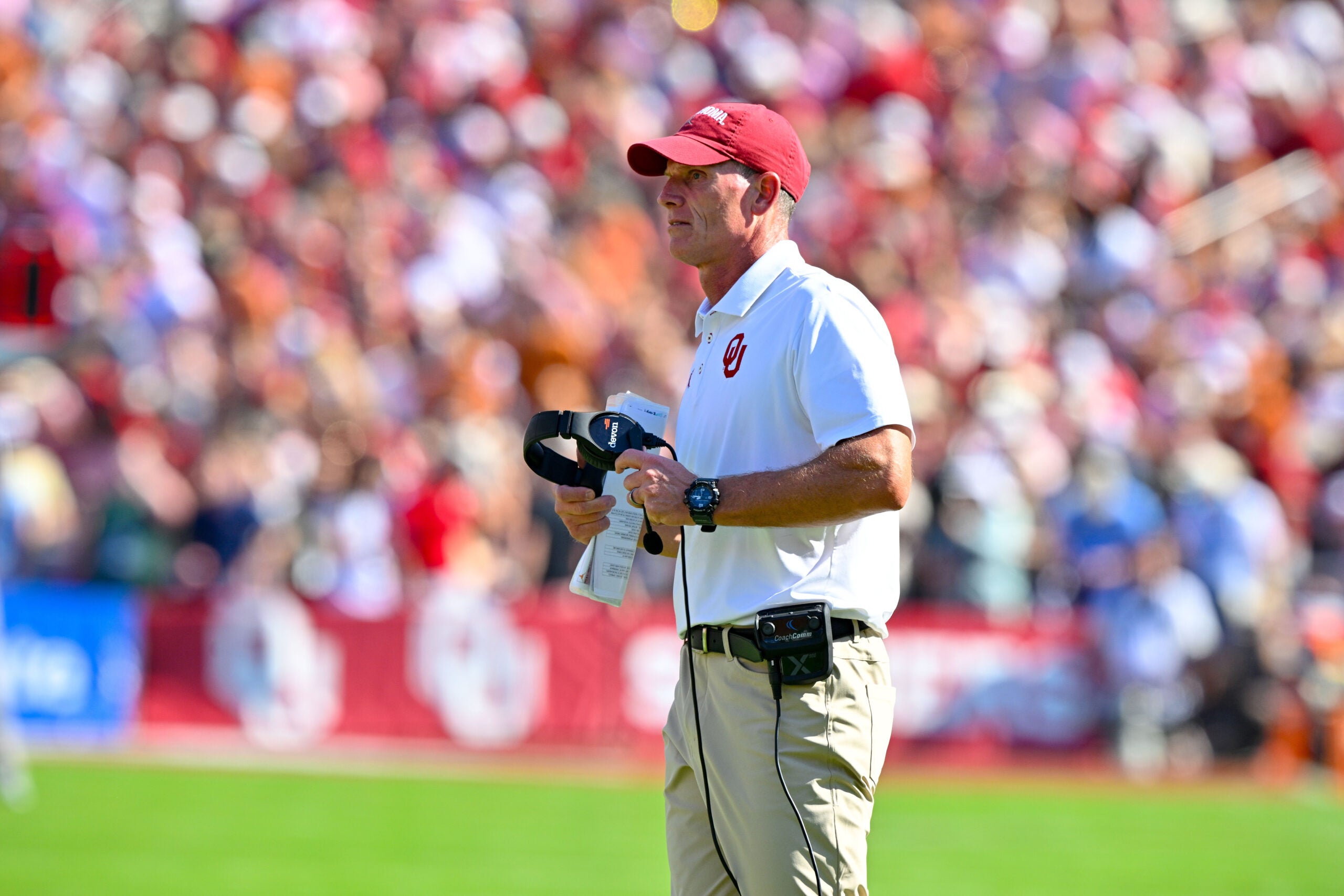 Oklahoma Sooners head coach Brent Venables Texas Longhorns Recruiting
