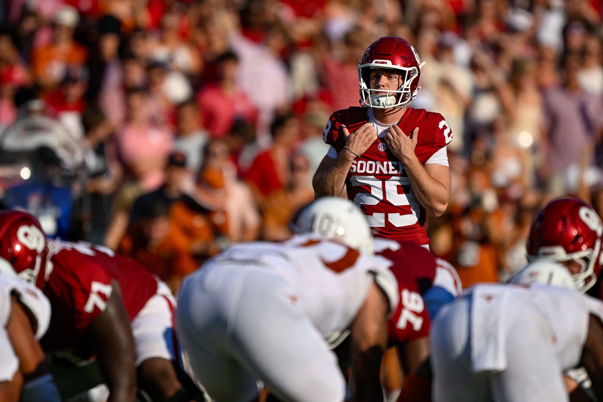 Oklahoma Sooners kicker Tate Sandell