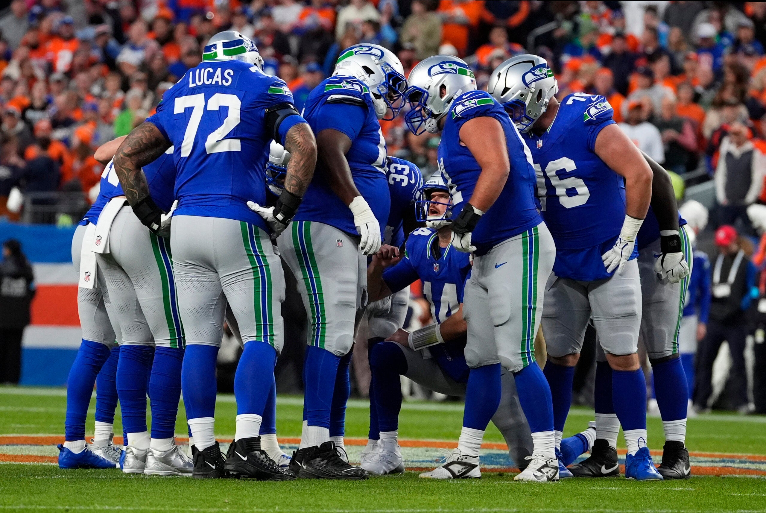 Mike Macdonald called out the Seahawks offensive line.