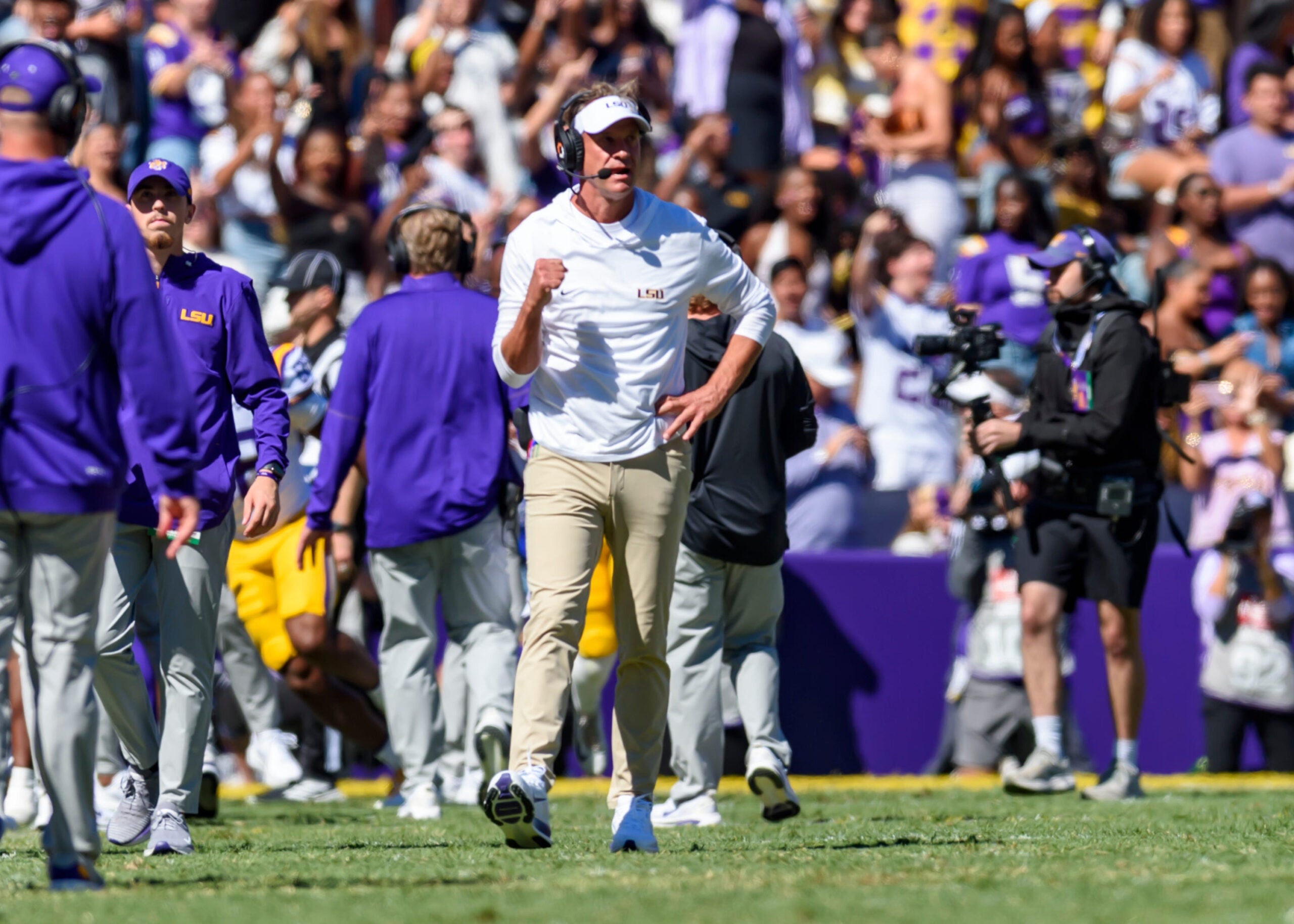 Tigers Head Coach Lane Kiffin, The LSU Tigers take on the Mississippi State Bulldogs. October 17, 2026; Baton Rouge, LA, USA; at Tiger Stadium.