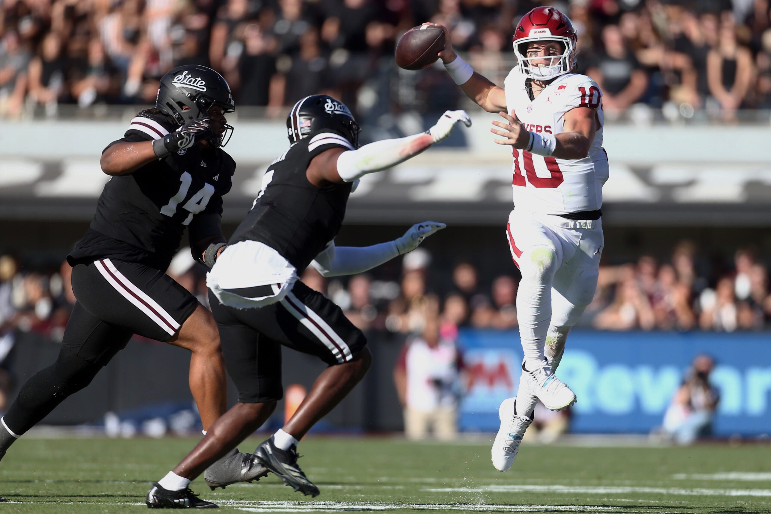 Oklahoma Sooners quarterback John Mateer vs, Mississippi State