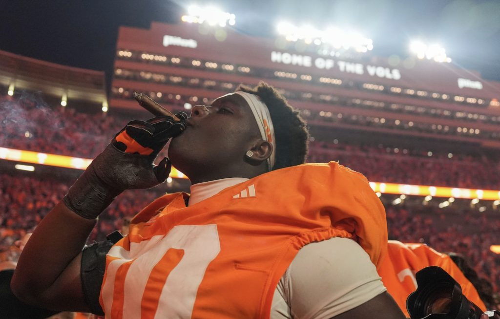 ESPN analyst points out something Vols fans may be noticing about Tennessee's ne...