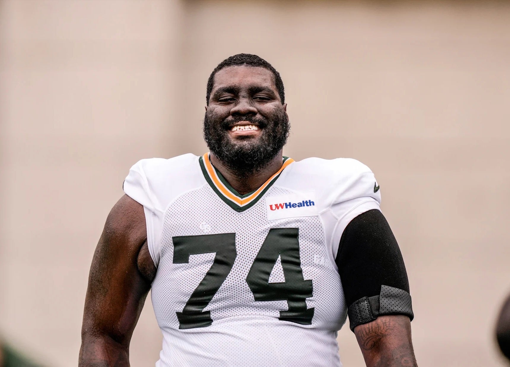 Offensive lineman Mekhi Becton signed with the Packers' practice squad.